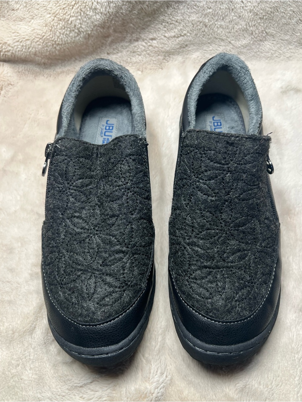 JBU by Jambu womens size 9